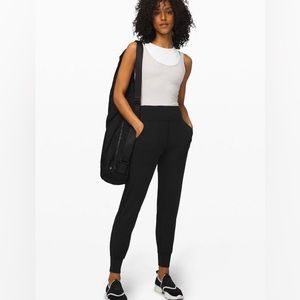 Lululemon Align Jogger - Size 6